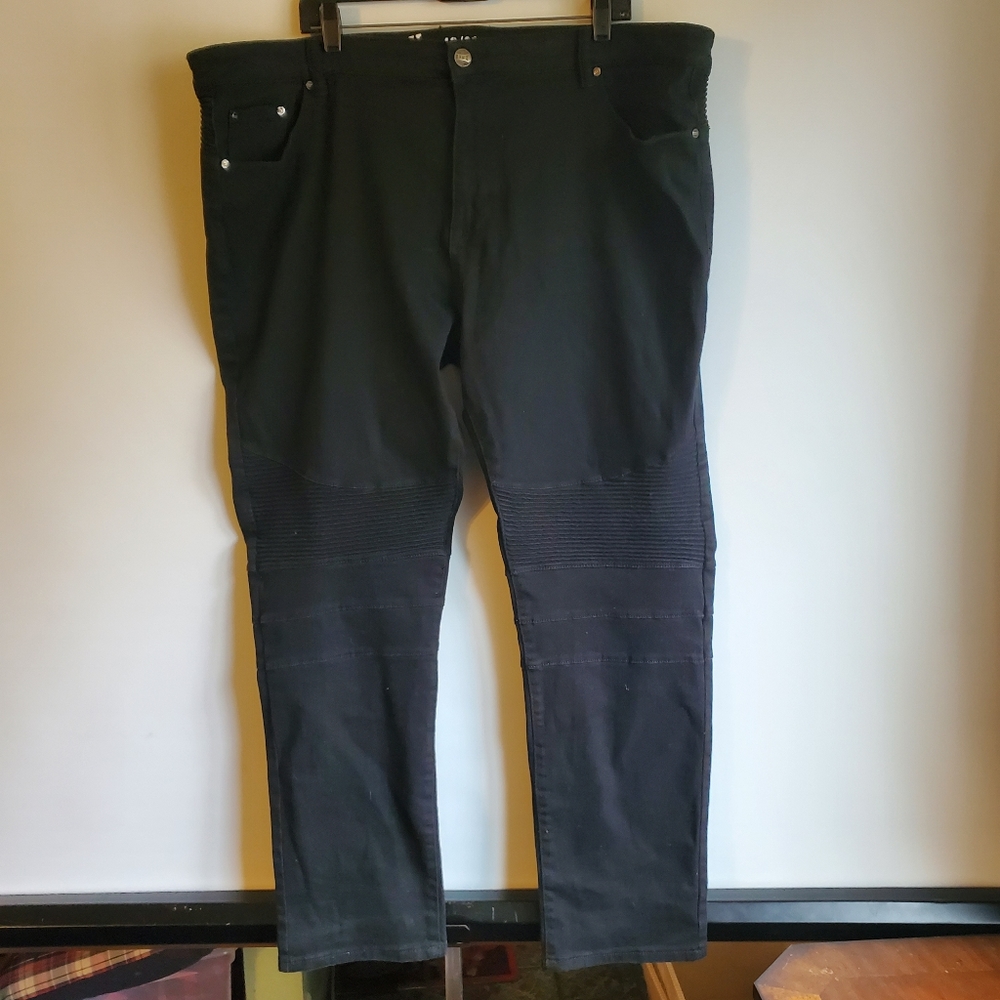 RAW X DISTRESSED BLACK MEN'S SIZE 46X32